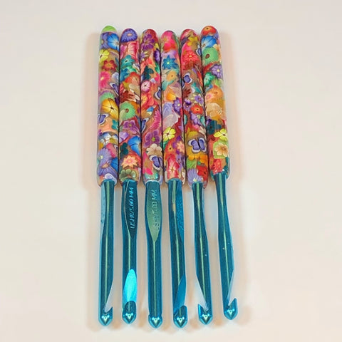 Polymer Clay Embellished Crochet Hook - Susan Bates - Size H/8 5.00mm - Multicolored Flowers and Butterflies