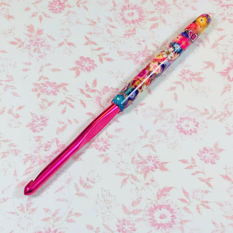 Susan Bates I/9 Polymer Clay Covered Crochet Hook - Multicolored Flowers and Red Butterflies