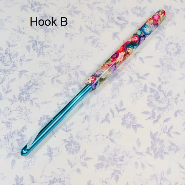 Susan Bates H/8 Polymer Clay Covered Crochet Hook - Multicolored Flowers and Translucent Butterflies