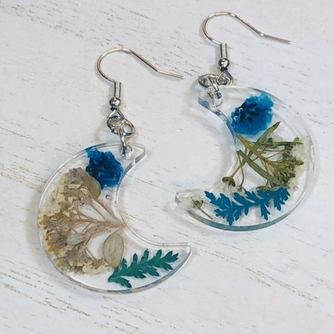 Handmade Crescent Shaped Epoxy Resin Real Natural Pressed Flower Earrings